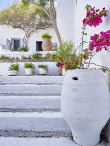 Lindian French House